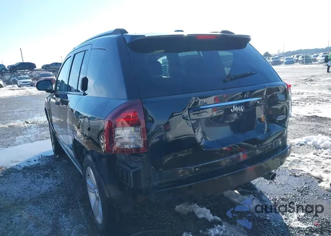 2016 Jeep Compass High Altitude Edition из США, поврежденный, VIN 1C4NJCEA6GD792681